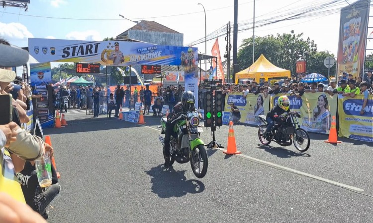 Cuci Motor Tanpa Sentuh, Bersih Total di Intan Touchless Wash Cilacap